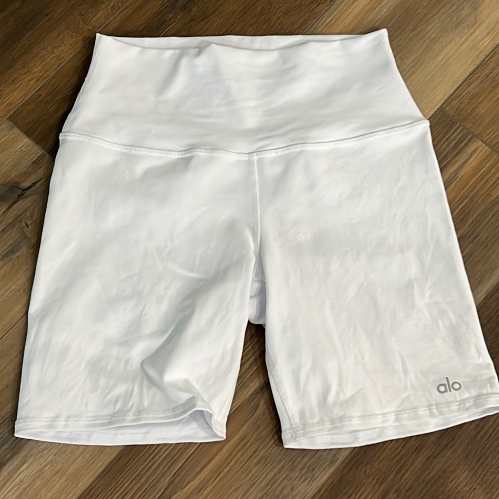 Alo white bike shorts